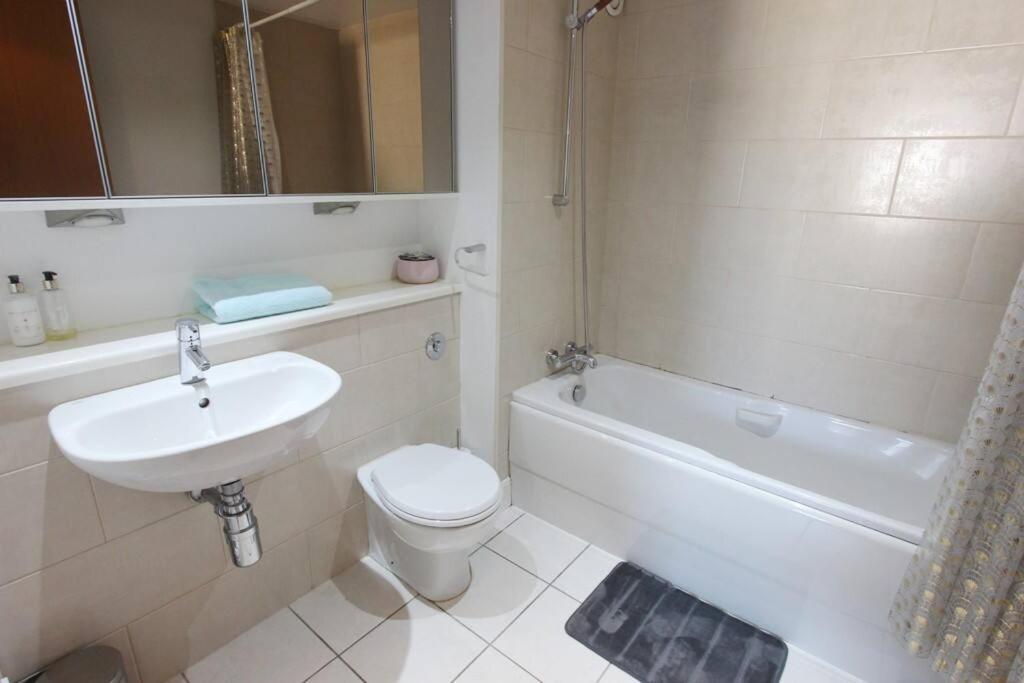 Spacious 2 Bed, 2 Bath Apartment -The Shore, Leith Édimbourg Extérieur photo